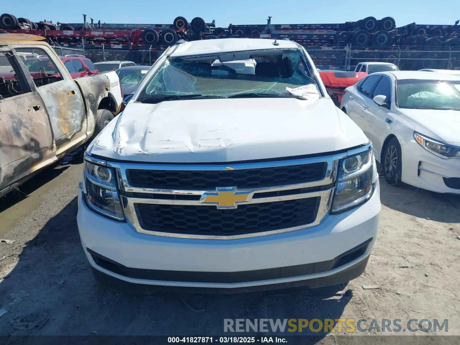 12 fotografías del automóvil dañado 1GNSCAKC4LR296015 CHEVROLET TAHOE 2020