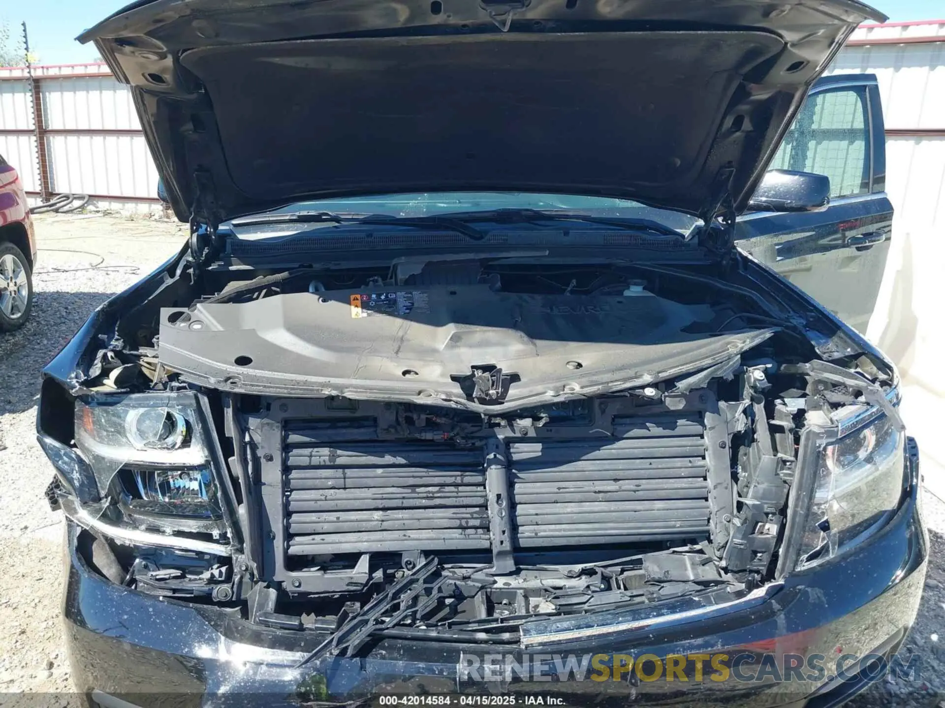 10 fotografías del automóvil dañado 1GNSCAKC6LR293472 CHEVROLET TAHOE 2020