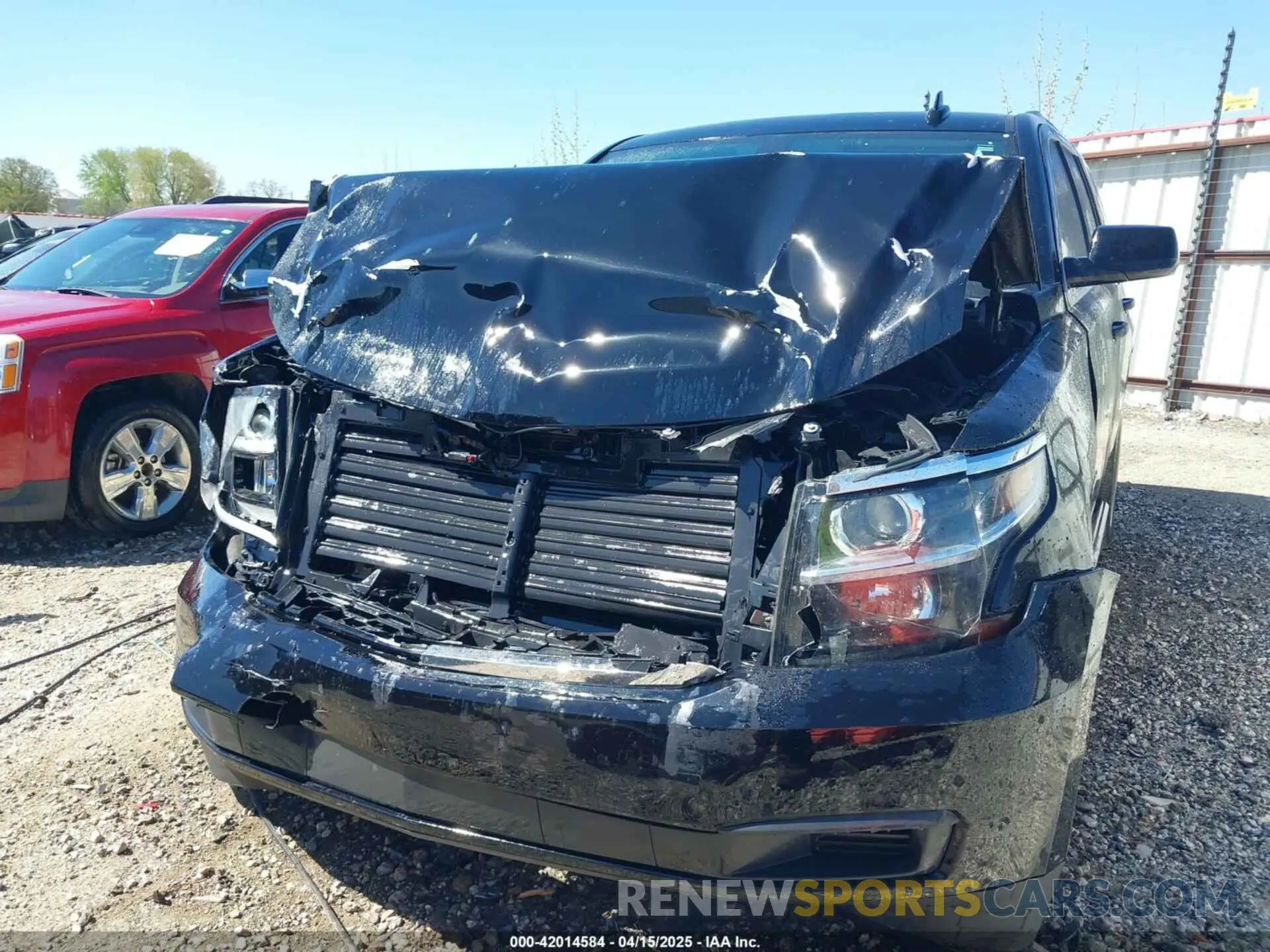 6 fotografías del automóvil dañado 1GNSCAKC6LR293472 CHEVROLET TAHOE 2020