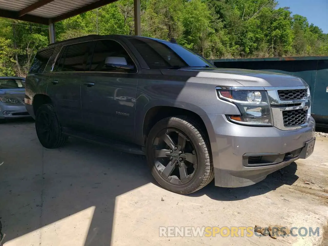 4 fotografías del automóvil dañado 1GNSCAKC7LR127428 CHEVROLET TAHOE 2020