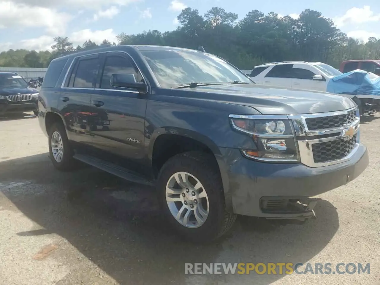 4 fotografías del automóvil dañado 1GNSCBKC3LR164904 CHEVROLET TAHOE 2020