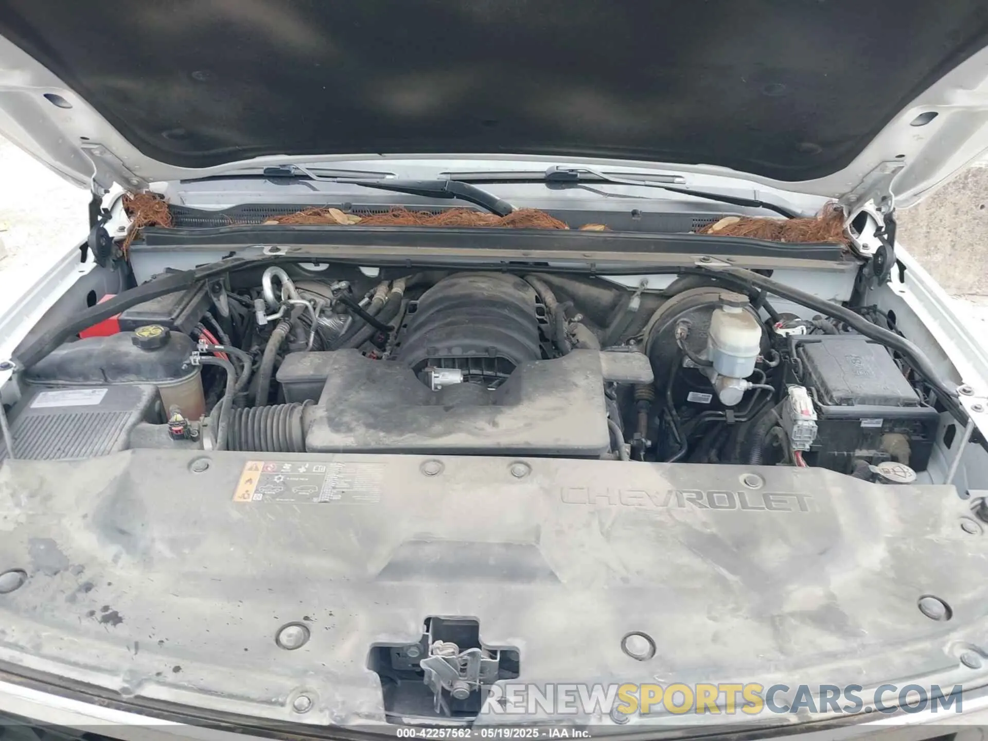 10 fotografías del automóvil dañado 1GNSCBKC4LR140921 CHEVROLET TAHOE 2020