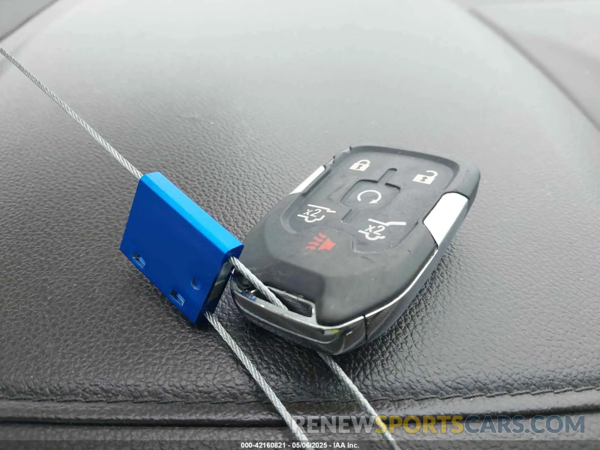 11 fotografías del automóvil dañado 1GNSCBKC4LR181887 CHEVROLET TAHOE 2020