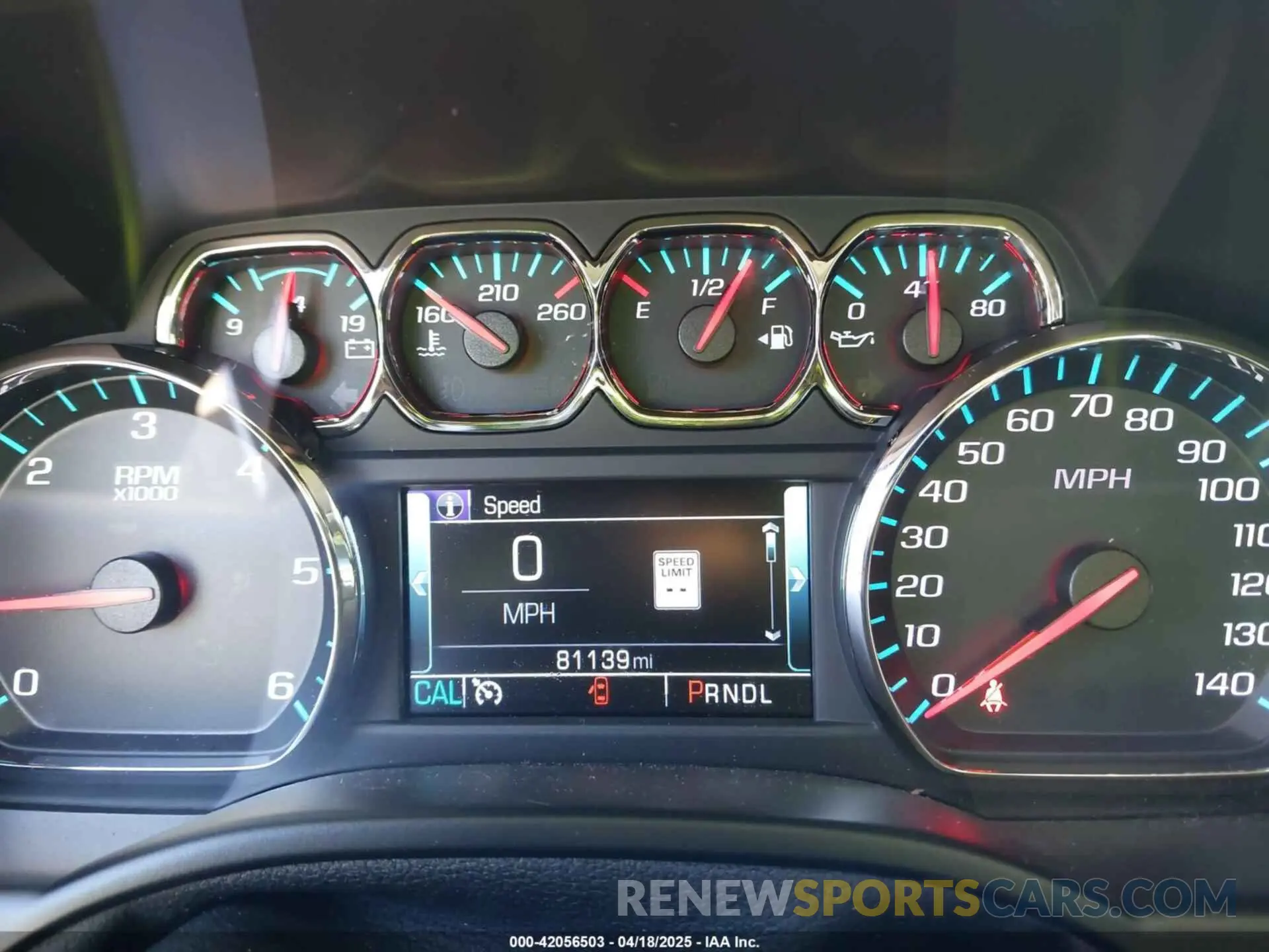 7 fotografías del automóvil dañado 1GNSCCKC1LR128568 CHEVROLET TAHOE 2020