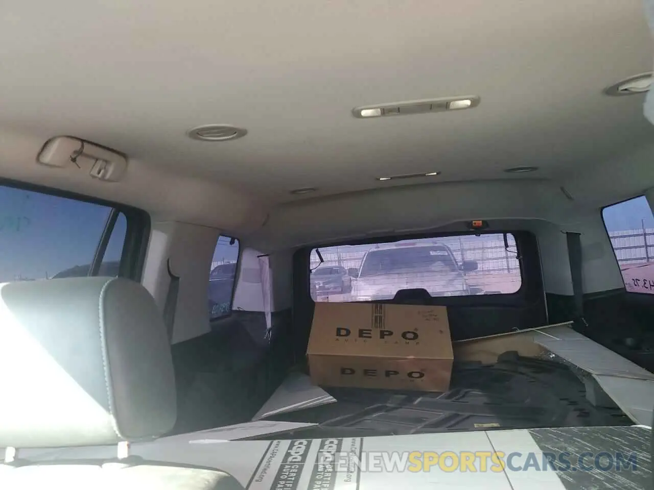 10 fotografías del automóvil dañado 1GNSCCKC8LR213794 CHEVROLET TAHOE 2020