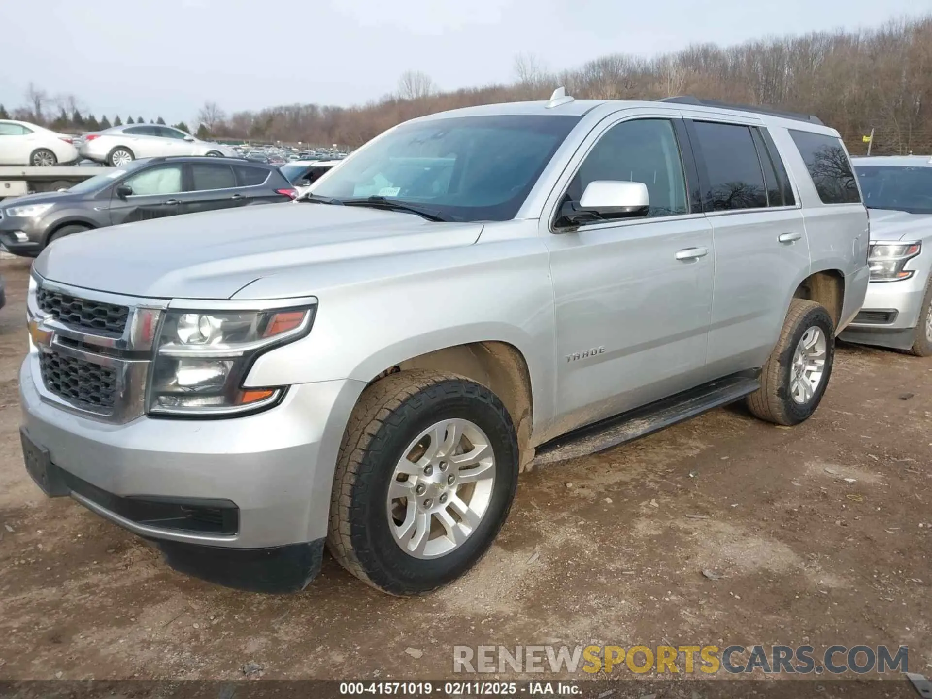 2 fotografías del automóvil dañado 1GNSKAKC4LR154766 CHEVROLET TAHOE 2020