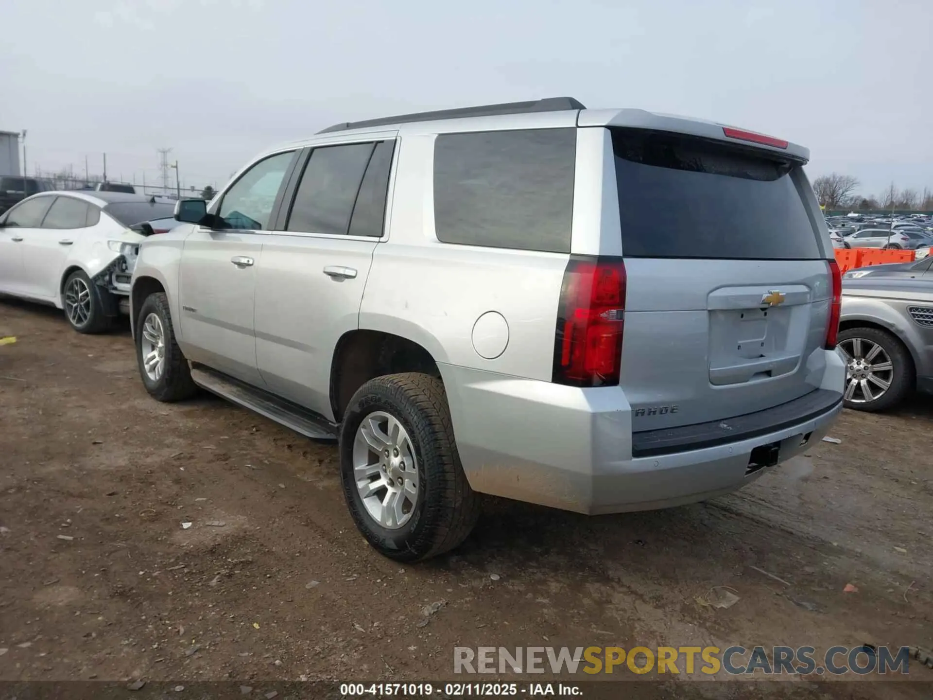 3 fotografías del automóvil dañado 1GNSKAKC4LR154766 CHEVROLET TAHOE 2020