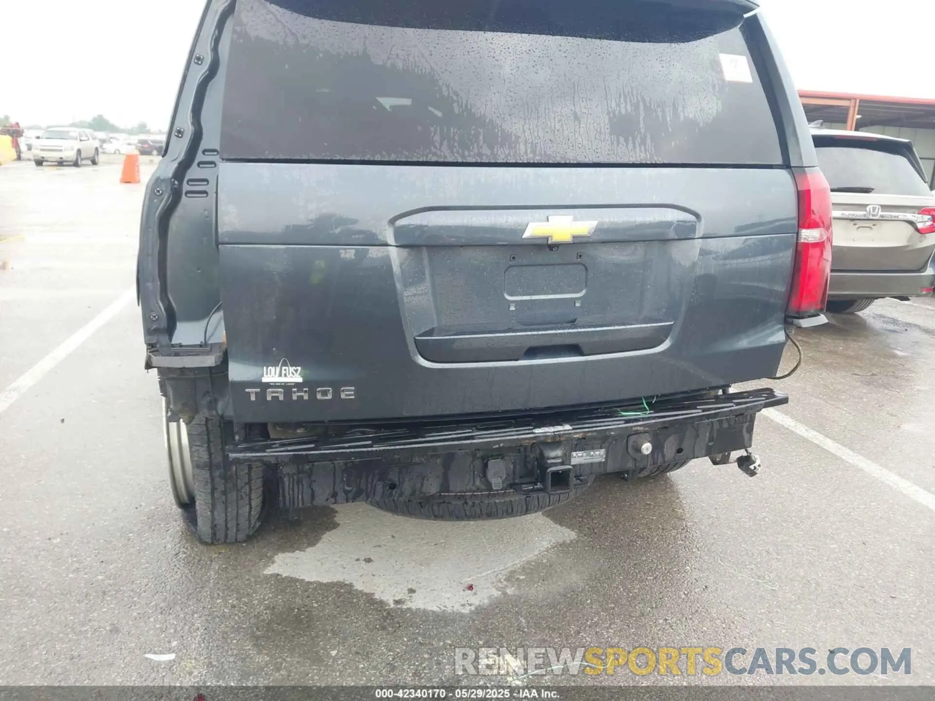 6 fotografías del automóvil dañado 1GNSKBKC1LR102565 CHEVROLET TAHOE 2020