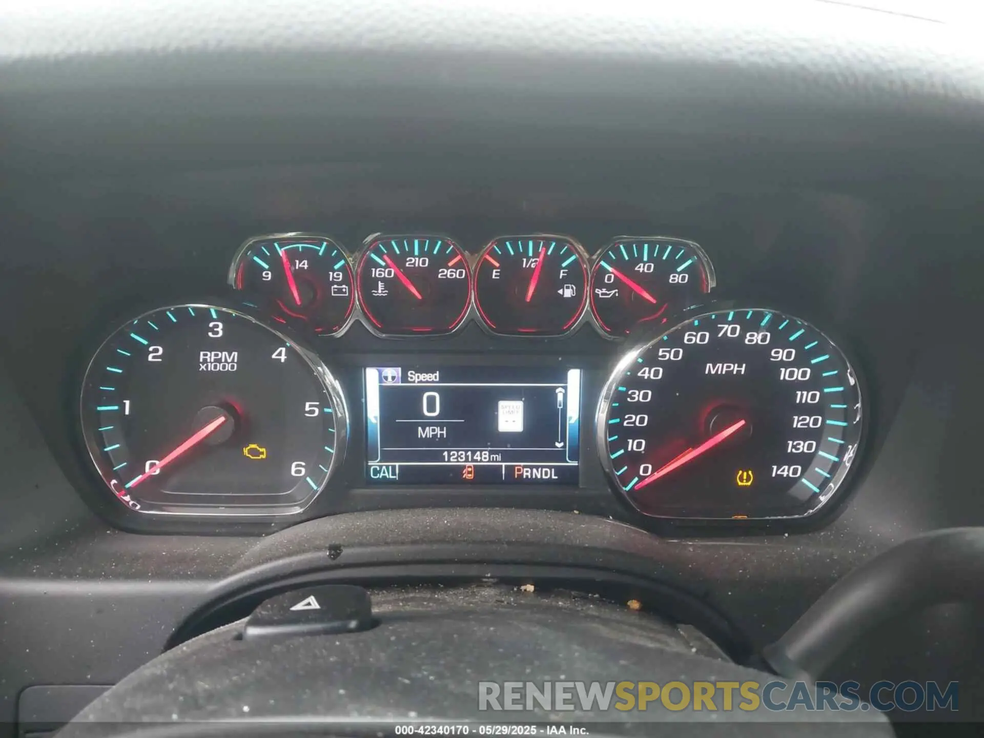 7 fotografías del automóvil dañado 1GNSKBKC1LR102565 CHEVROLET TAHOE 2020