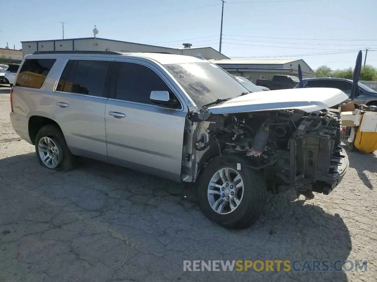 4 fotografías del automóvil dañado 1GNSKBKC2LR161480 CHEVROLET TAHOE 2020