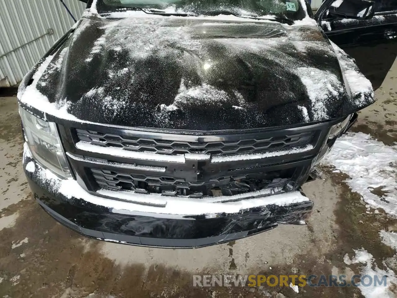 13 fotografías del automóvil dañado 1GNSKBKC3LR112689 CHEVROLET TAHOE 2020