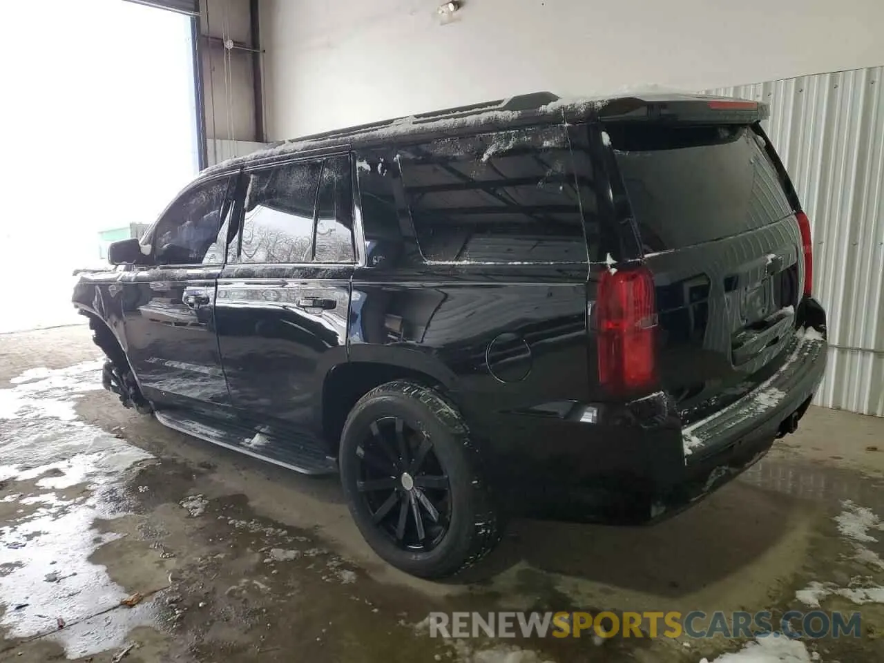 2 fotografías del automóvil dañado 1GNSKBKC3LR112689 CHEVROLET TAHOE 2020