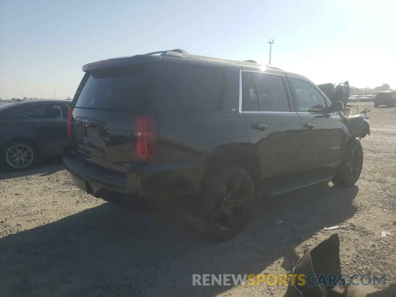 3 fotografías del automóvil dañado 1GNSKBKC4LR236938 CHEVROLET TAHOE 2020