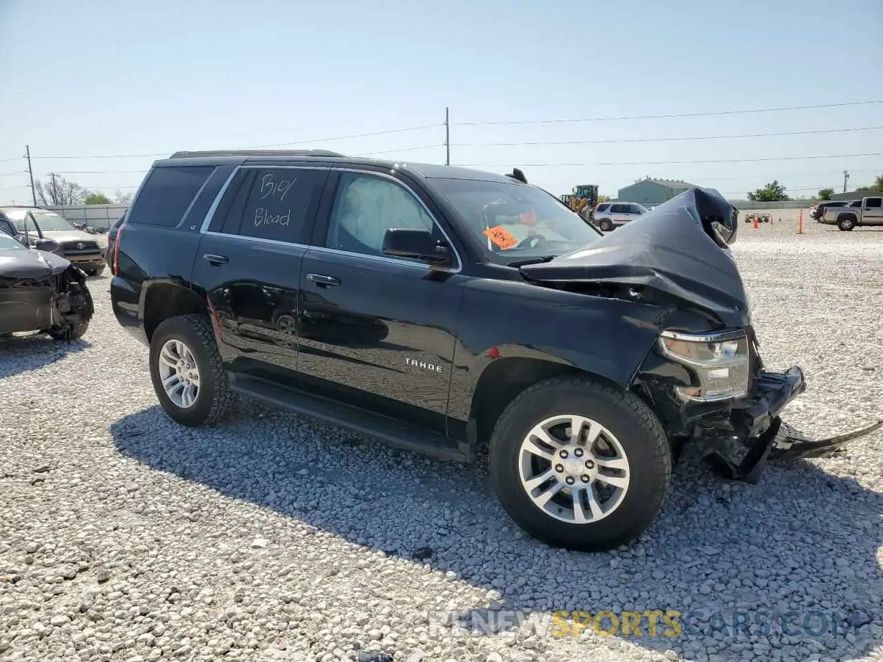 4 fotografías del automóvil dañado 1GNSKBKC4LR275254 CHEVROLET TAHOE 2020