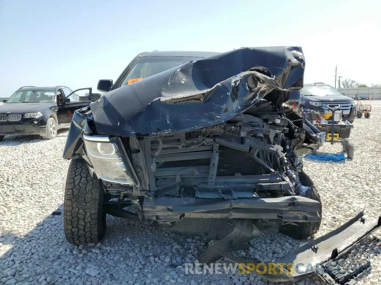 5 fotografías del automóvil dañado 1GNSKBKC4LR275254 CHEVROLET TAHOE 2020
