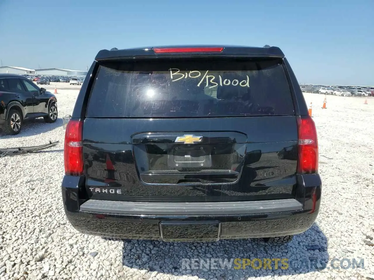 6 fotografías del automóvil dañado 1GNSKBKC4LR275254 CHEVROLET TAHOE 2020