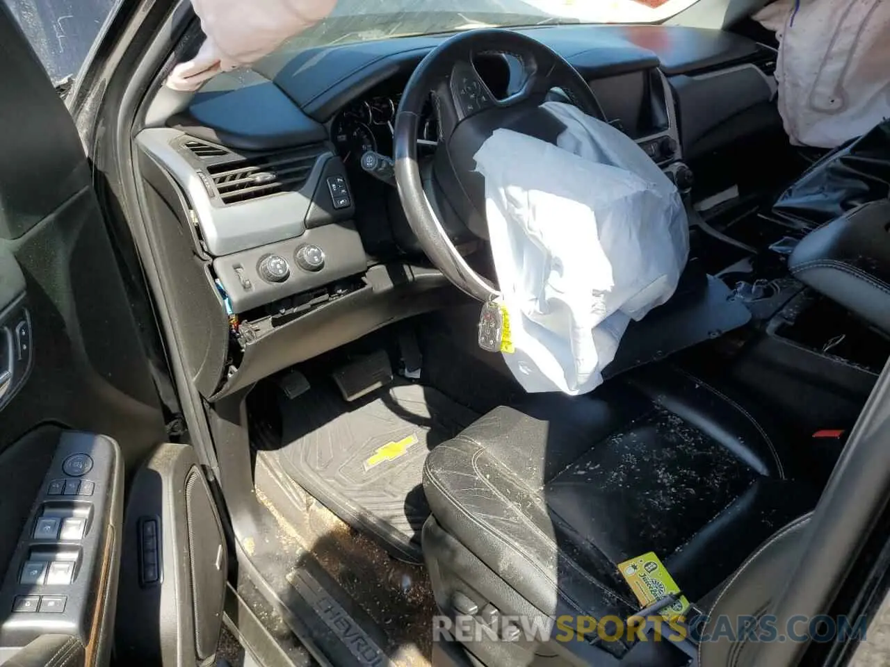 8 fotografías del automóvil dañado 1GNSKBKC4LR275254 CHEVROLET TAHOE 2020