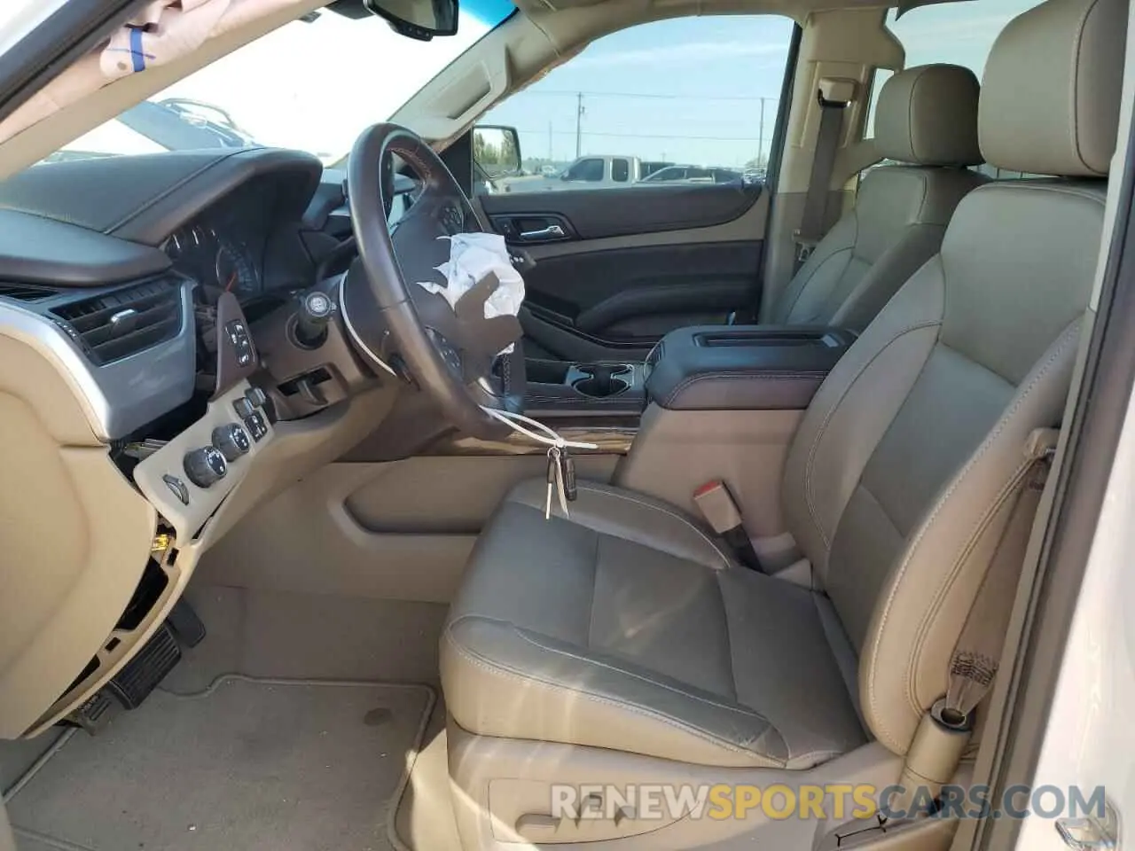 7 fotografías del automóvil dañado 1GNSKBKC7LR124845 CHEVROLET TAHOE 2020