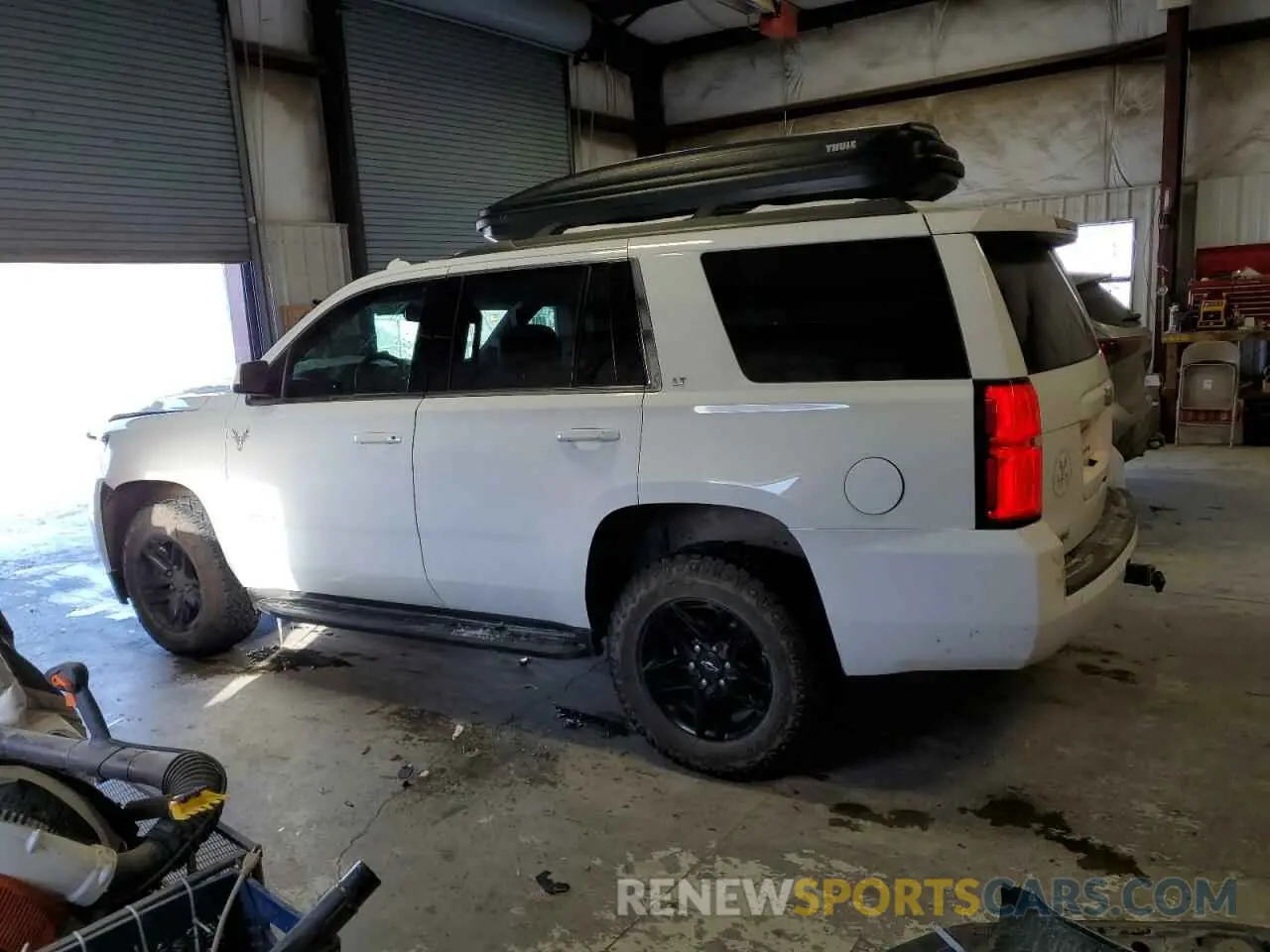 2 fotografías del automóvil dañado 1GNSKBKC7LR308554 CHEVROLET TAHOE 2020