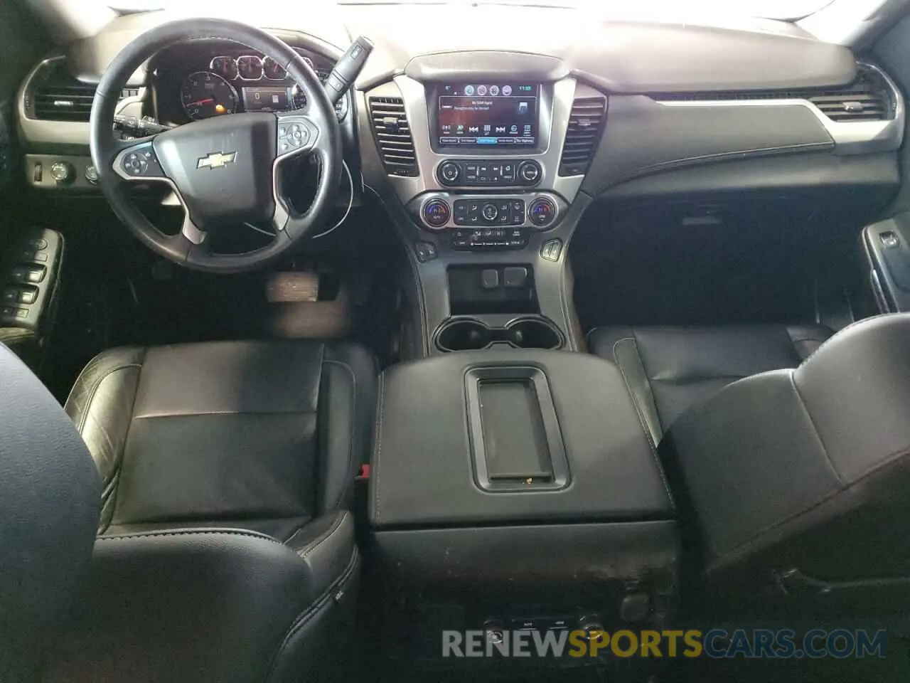 8 fotografías del automóvil dañado 1GNSKBKC7LR308554 CHEVROLET TAHOE 2020