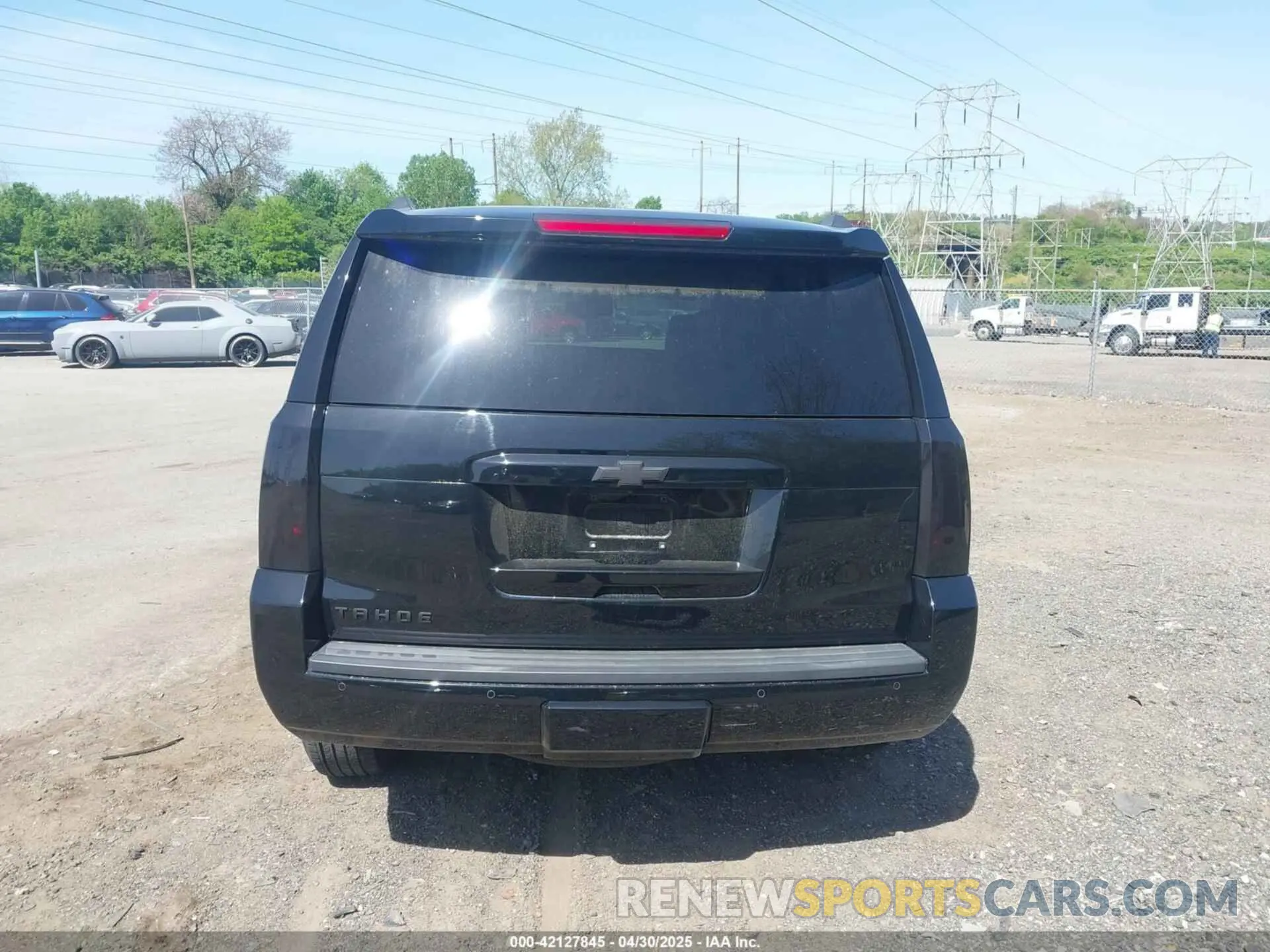 16 fotografías del automóvil dañado 1GNSKBKCXLR255963 CHEVROLET TAHOE 2020