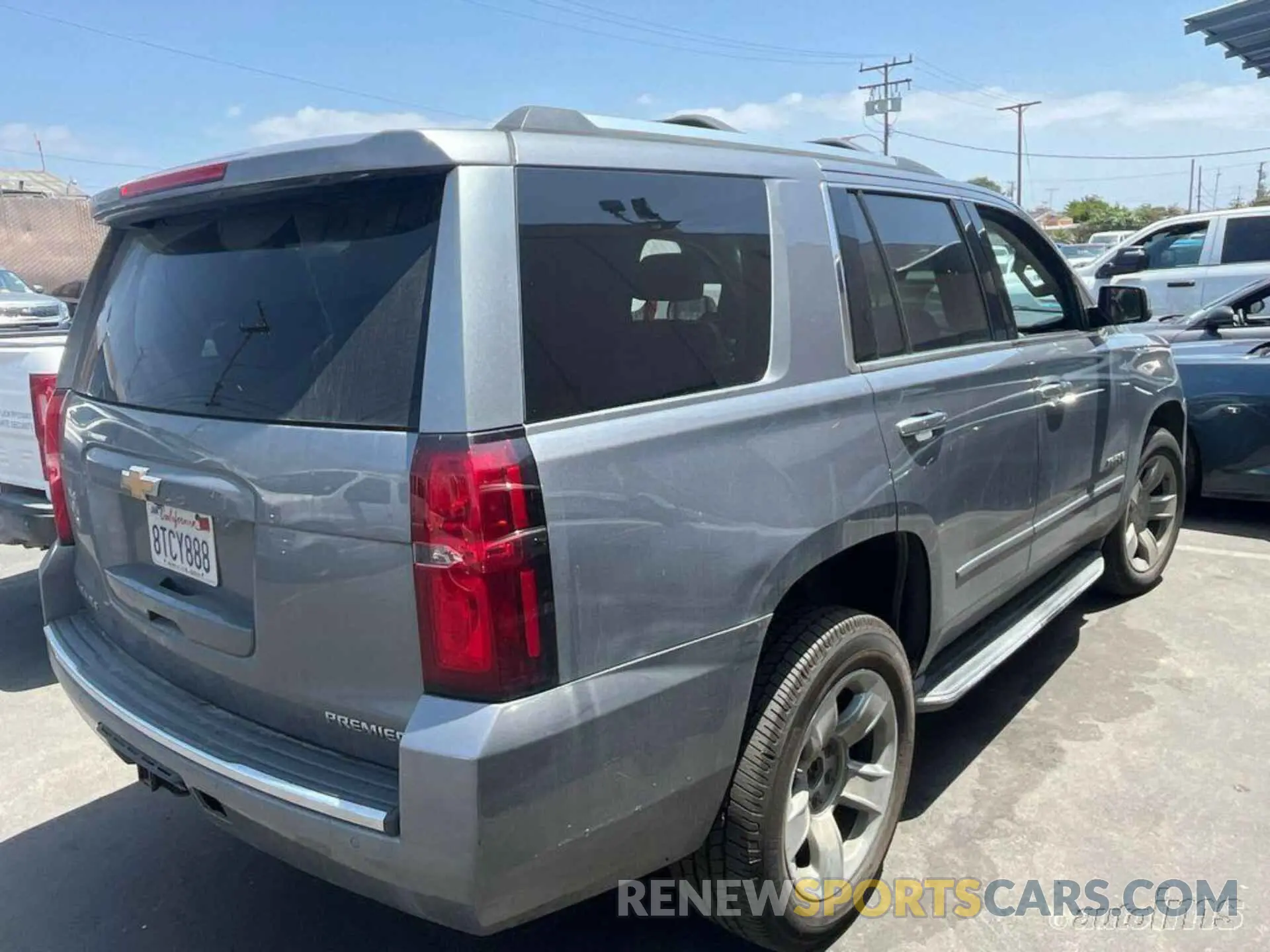 10 fotografías del automóvil dañado 1GNSKCKC1LR118397 CHEVROLET TAHOE 2020