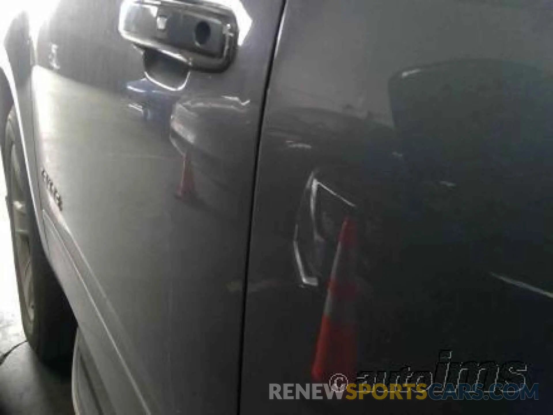6 fotografías del automóvil dañado 1GNSKCKC1LR118397 CHEVROLET TAHOE 2020