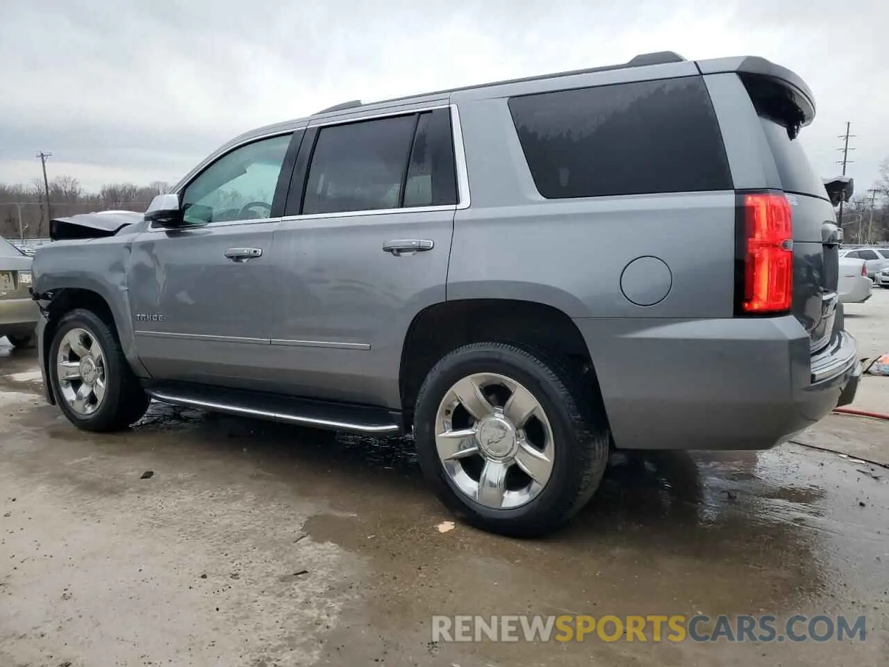 2 fotografías del automóvil dañado 1GNSKCKC4LR106373 CHEVROLET TAHOE 2020