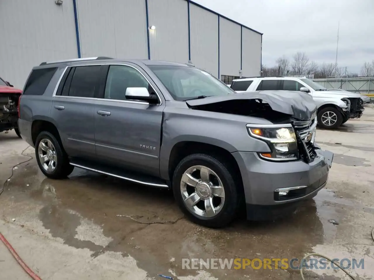 4 fotografías del automóvil dañado 1GNSKCKC4LR106373 CHEVROLET TAHOE 2020