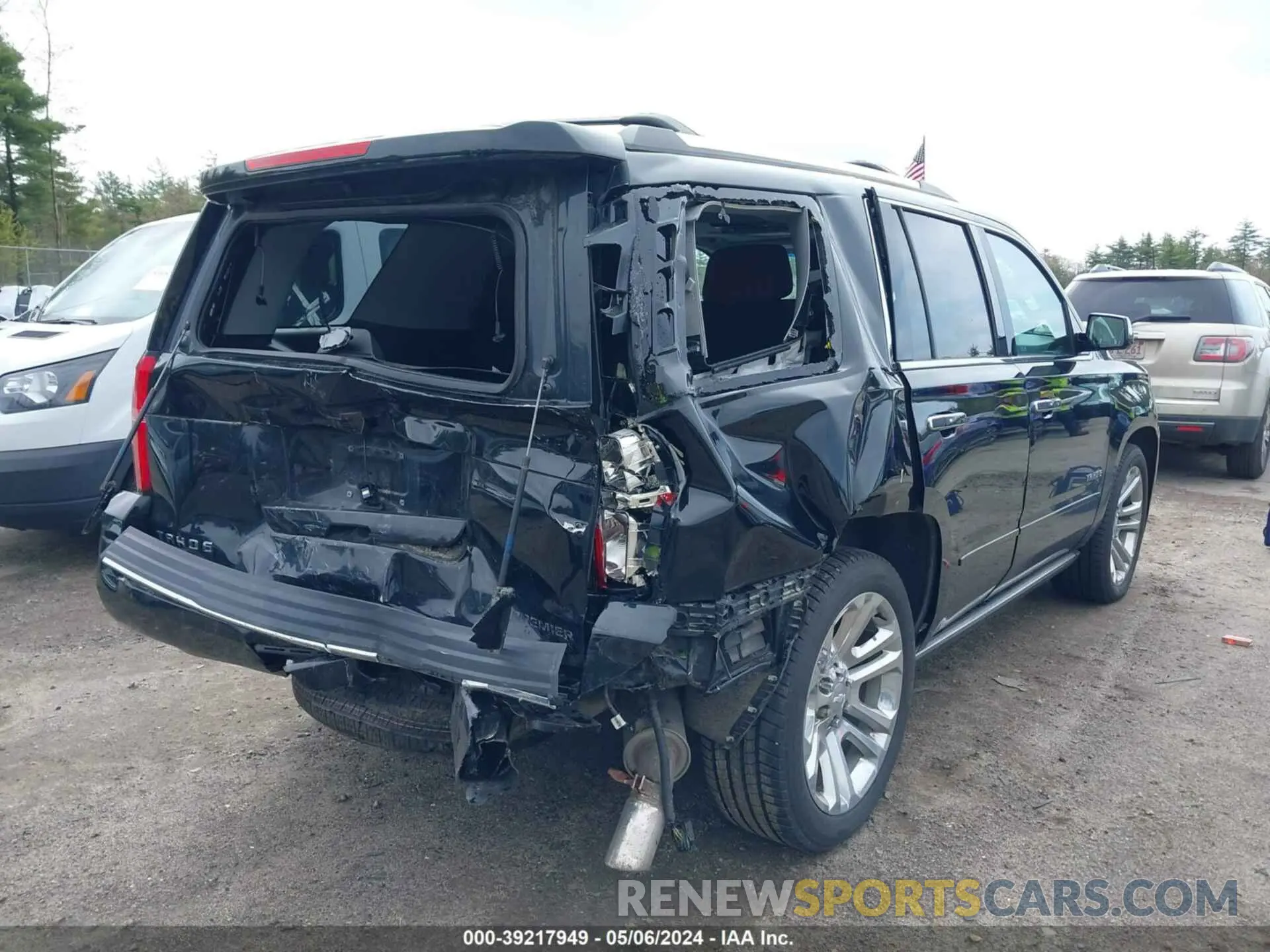 6 fotografías del automóvil dañado 1GNSKCKJ4LR126699 CHEVROLET TAHOE 2020