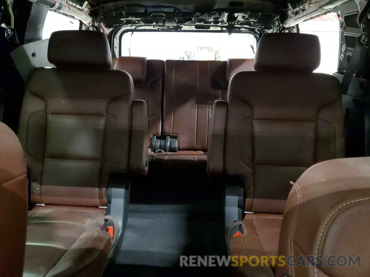 10 fotografías del automóvil dañado 1GNSKCKJ7LR104163 CHEVROLET TAHOE 2020