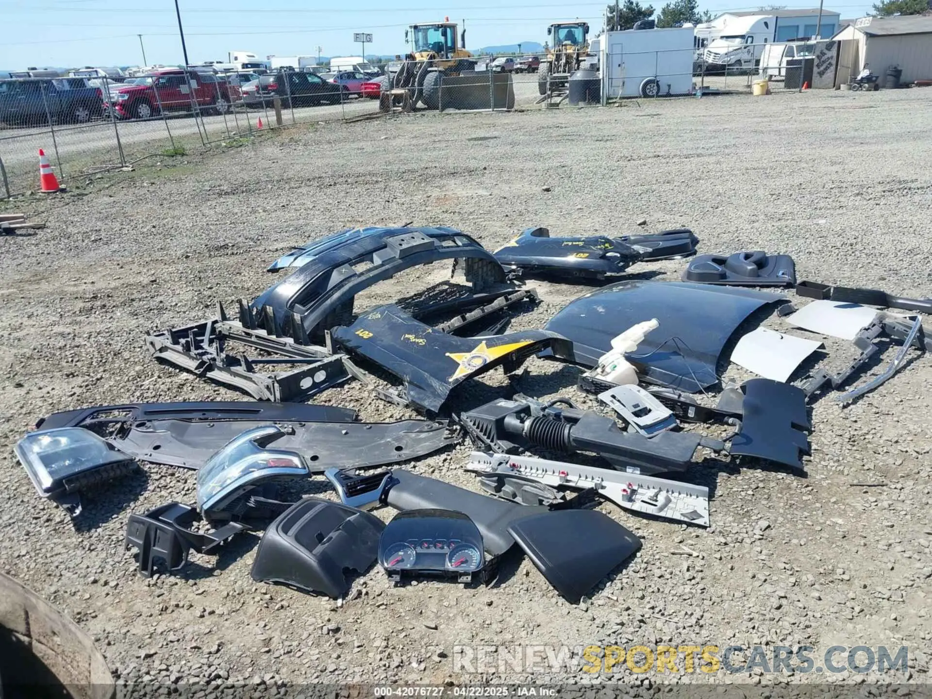 12 fotografías del automóvil dañado 1GNSKDEC3LR155615 CHEVROLET TAHOE 2020