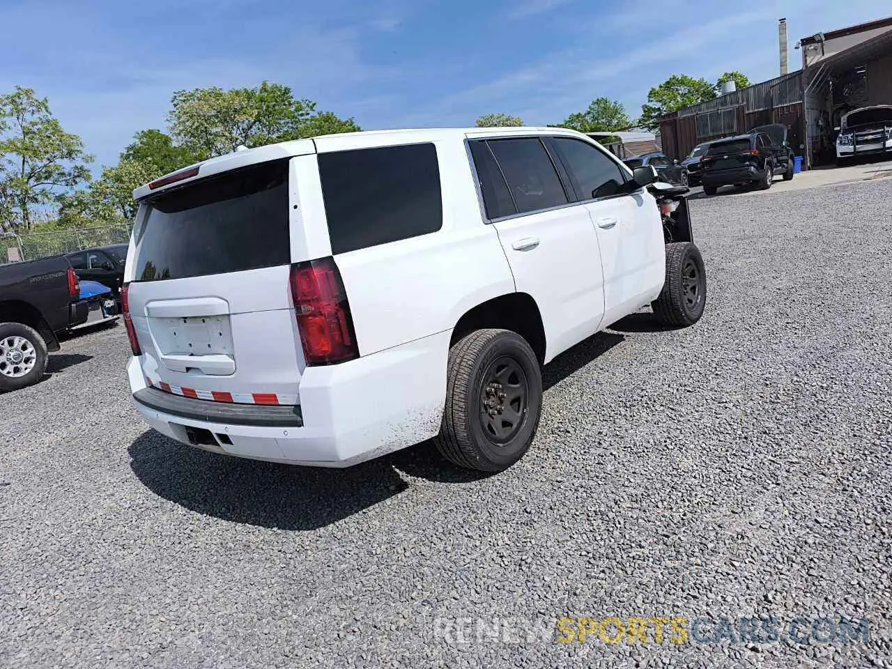 4 fotografías del automóvil dañado 1GNSKDEC3LR188386 CHEVROLET TAHOE 2020