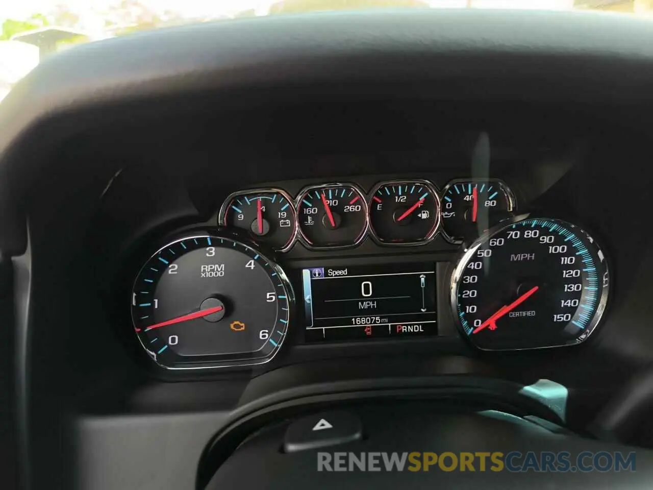 8 fotografías del automóvil dañado 1GNSKDEC3LR188386 CHEVROLET TAHOE 2020