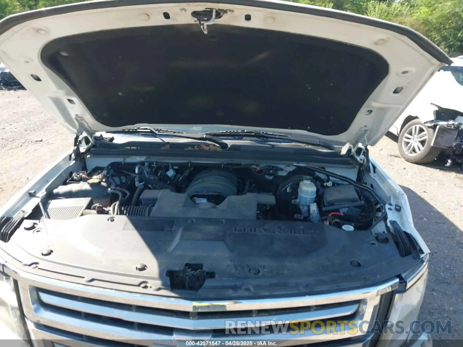 10 fotografías del automóvil dañado 1GNSKDEC7LR124772 CHEVROLET TAHOE 2020