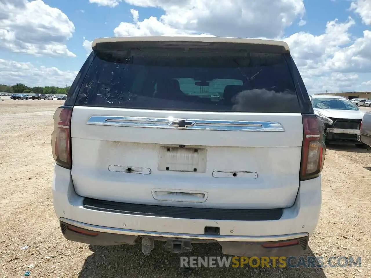 6 fotografías del automóvil dañado 1GBSCLED3MR296330 CHEVROLET TAHOE 2021