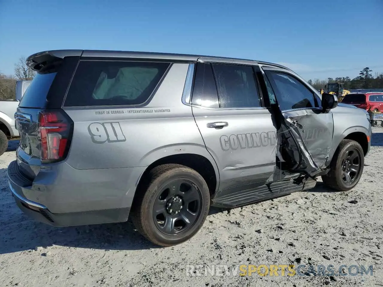 3 fotografías del automóvil dañado 1GNSCLED3MR382076 CHEVROLET TAHOE 2021