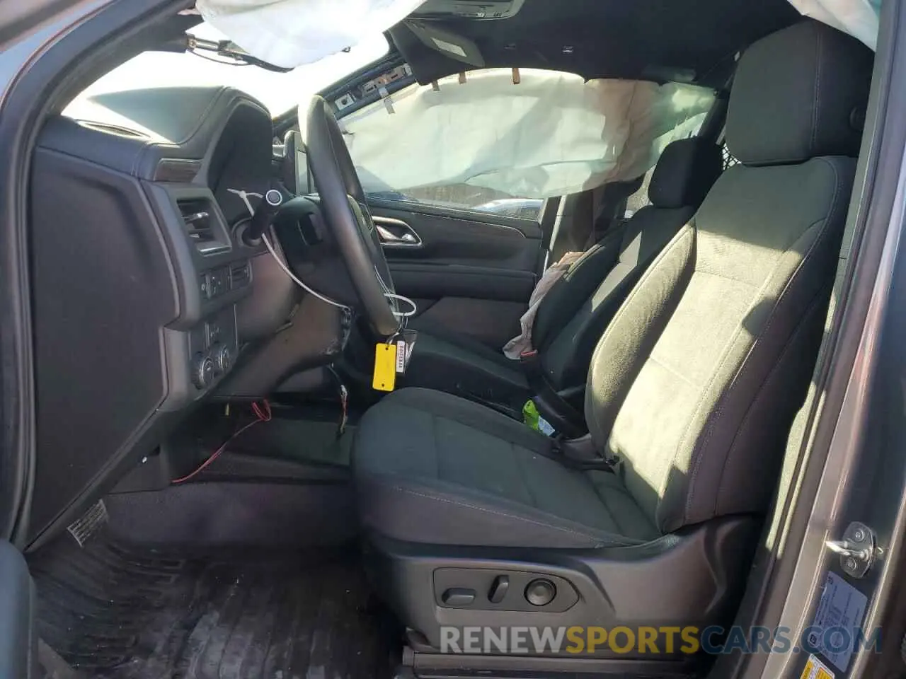 7 fotografías del automóvil dañado 1GNSCLED3MR382076 CHEVROLET TAHOE 2021