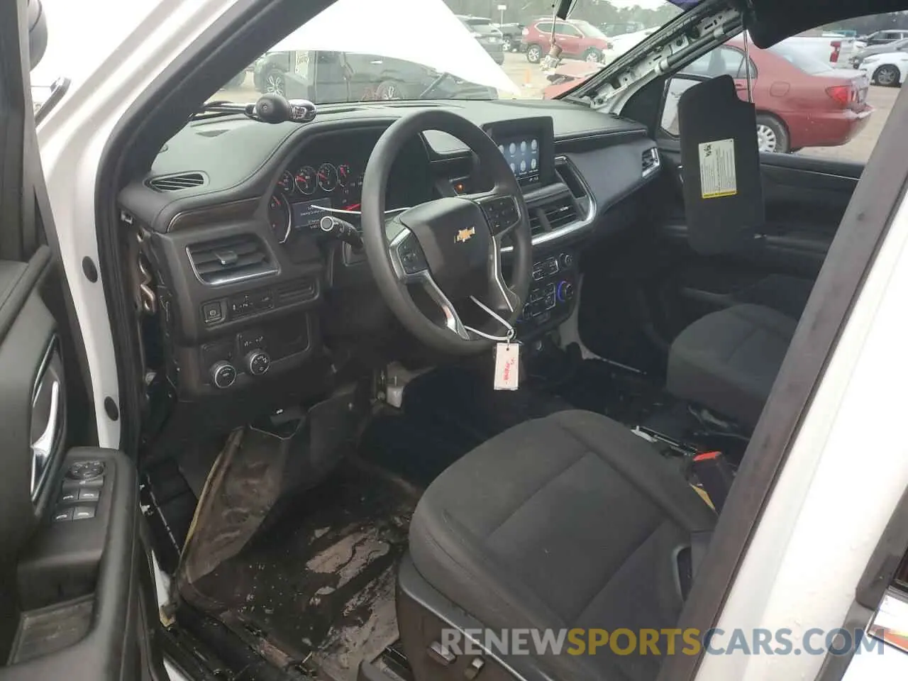 8 fotografías del automóvil dañado 1GNSCLED8MR467155 CHEVROLET TAHOE 2021