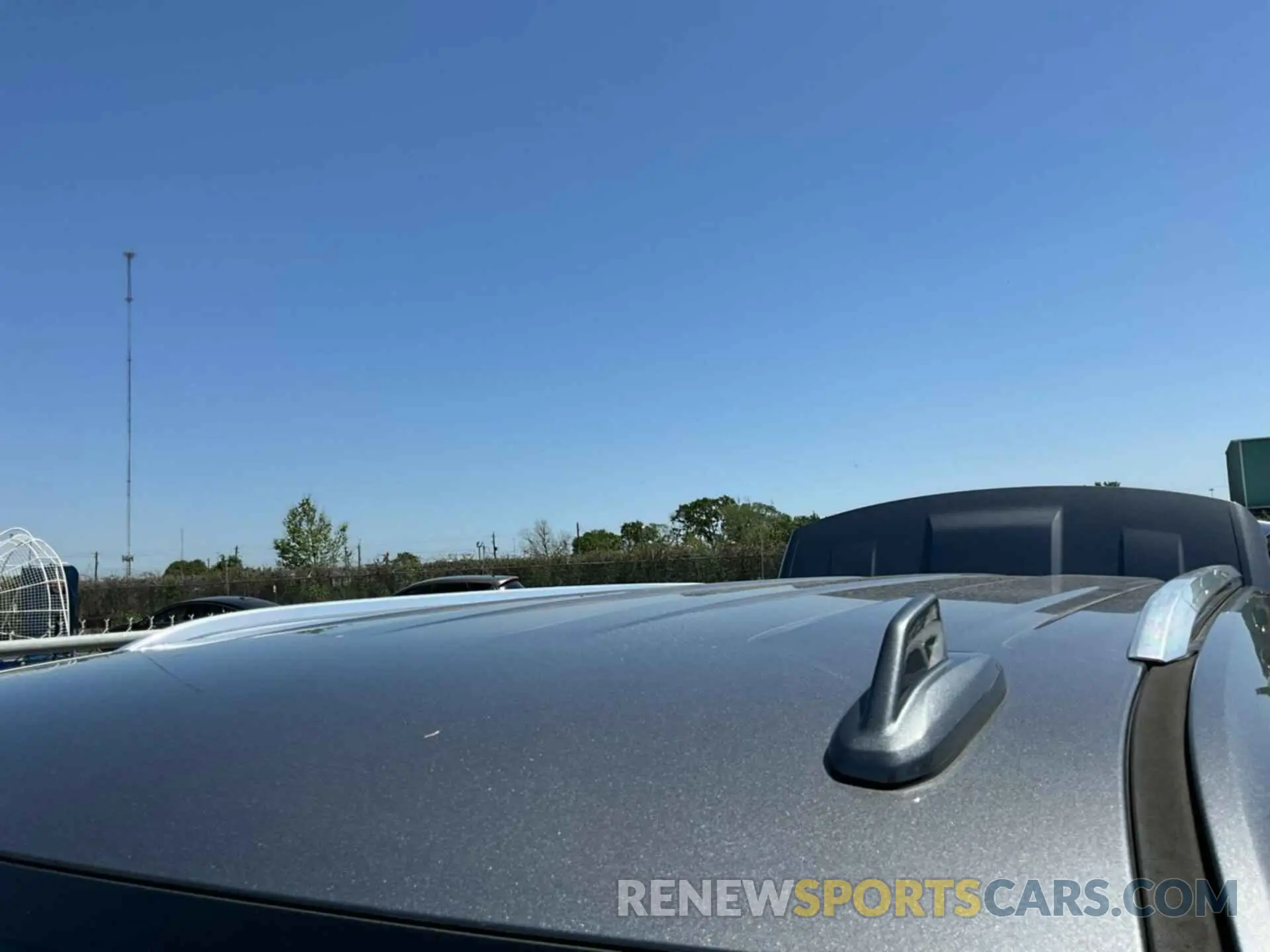 17 fotografías del automóvil dañado 1GNSCMKD2MR248993 CHEVROLET TAHOE 2021