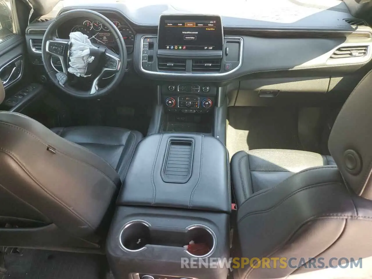 8 fotografías del automóvil dañado 1GNSCNKD0MR301731 CHEVROLET TAHOE 2021