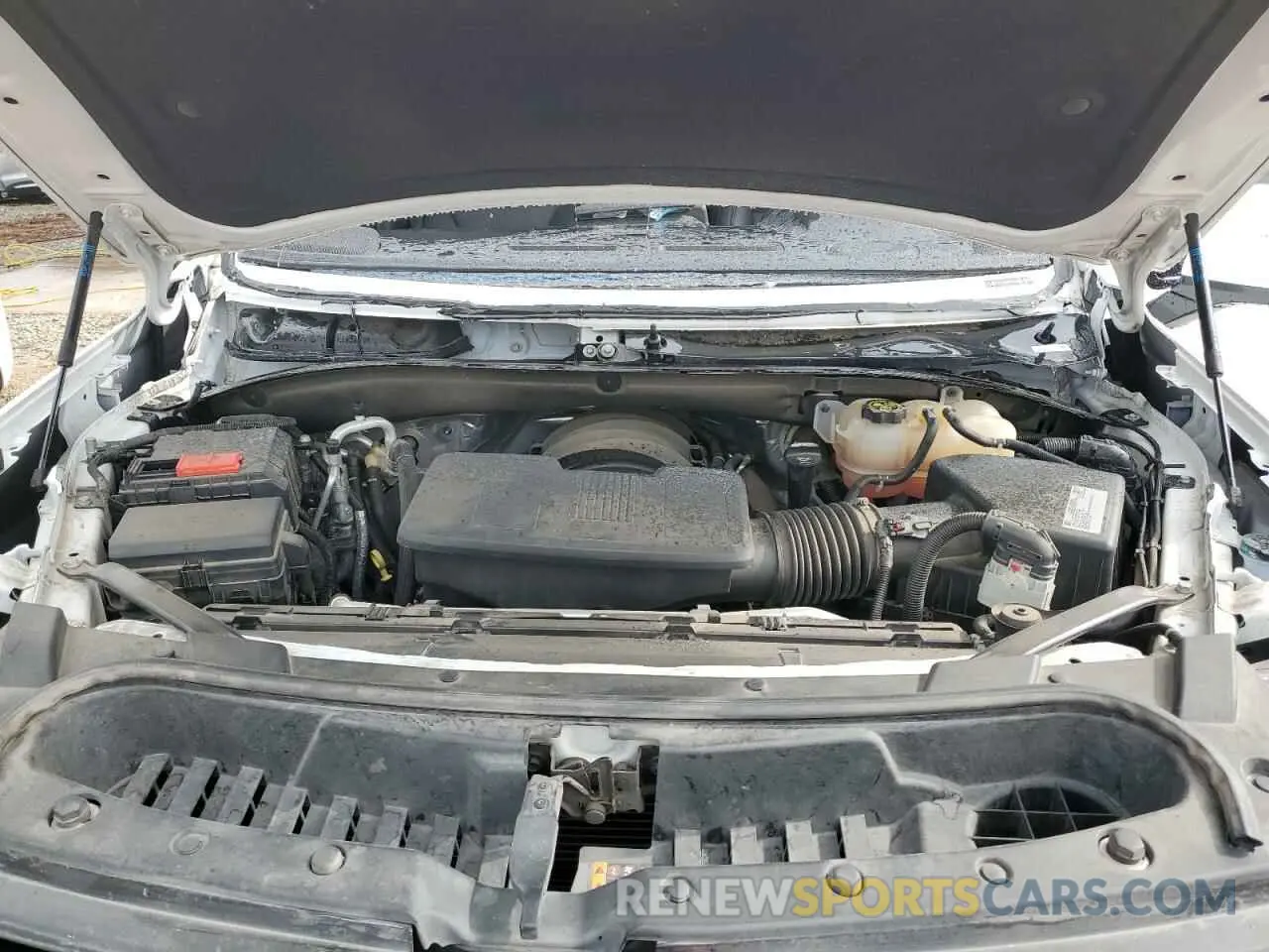 12 fotografías del automóvil dañado 1GNSCNKD0MR418886 CHEVROLET TAHOE 2021