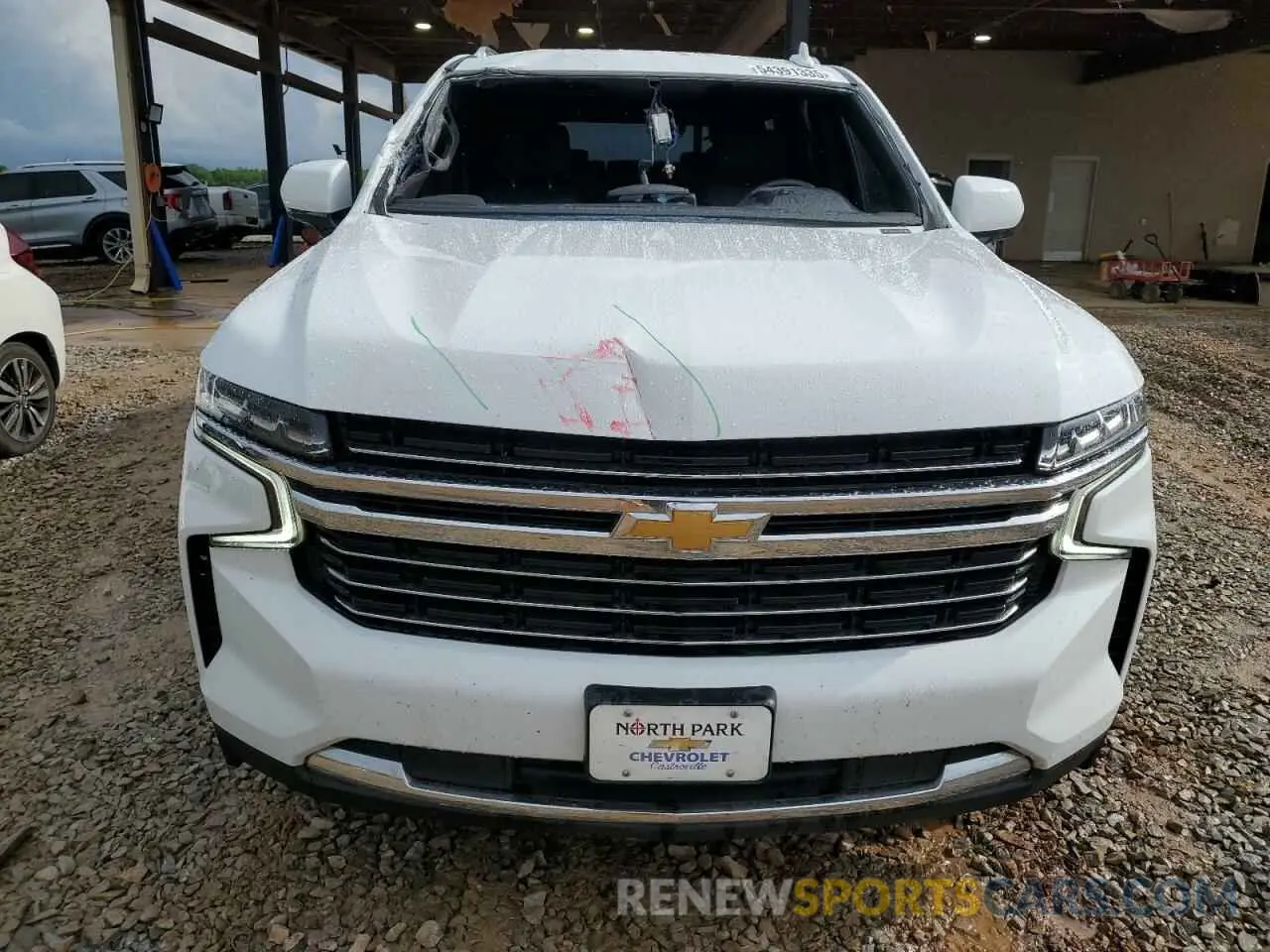 5 fotografías del automóvil dañado 1GNSCNKD0MR418886 CHEVROLET TAHOE 2021