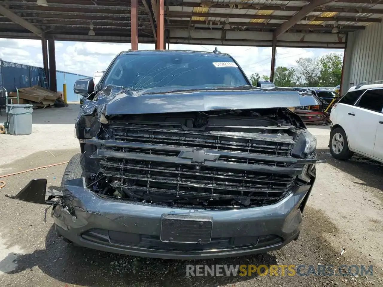 5 fotografías del automóvil dañado 1GNSCNKD5MR110516 CHEVROLET TAHOE 2021