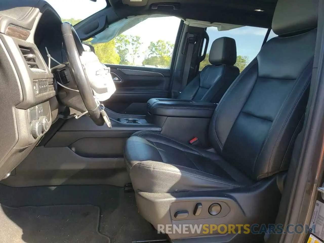 7 fotografías del automóvil dañado 1GNSCNKD5MR238092 CHEVROLET TAHOE 2021