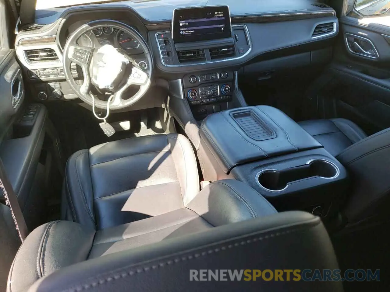 8 fotografías del automóvil dañado 1GNSCNKD5MR238092 CHEVROLET TAHOE 2021