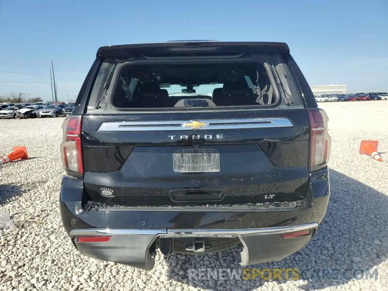 6 fotografías del automóvil dañado 1GNSCNKD7MR136017 CHEVROLET TAHOE 2021