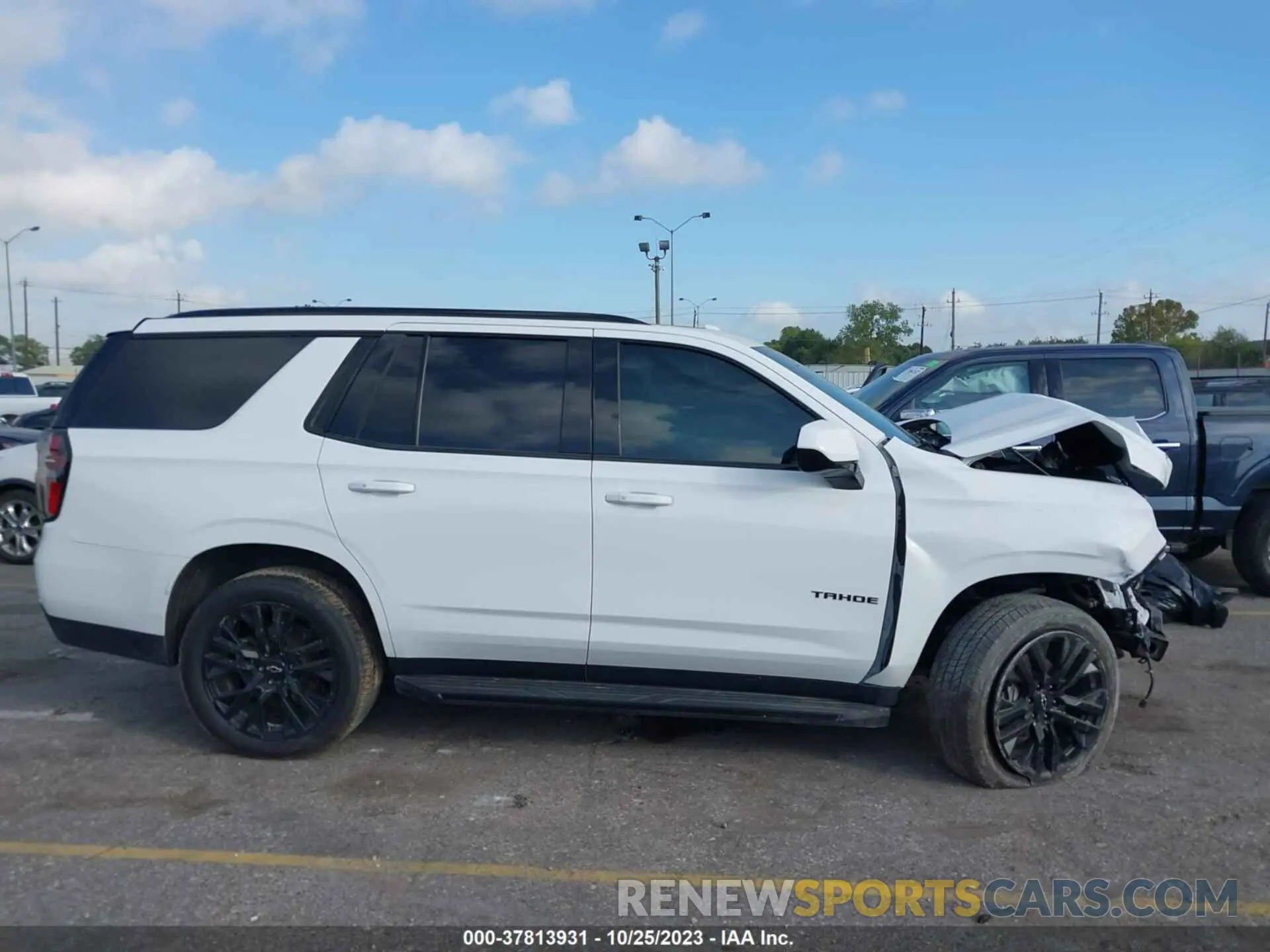 13 fotografías del automóvil dañado 1GNSCRKD9MR390089 CHEVROLET TAHOE 2021