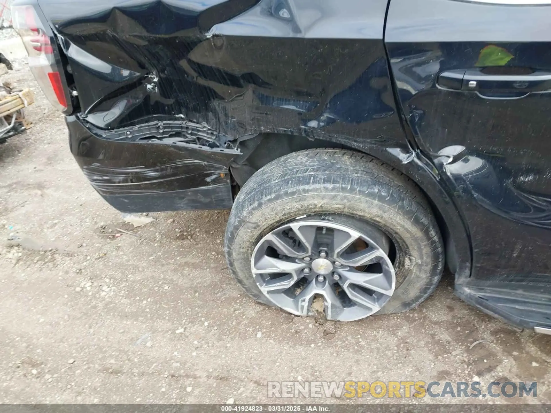 12 fotografías del automóvil dañado 1GNSKMKD1MR290459 CHEVROLET TAHOE 2021