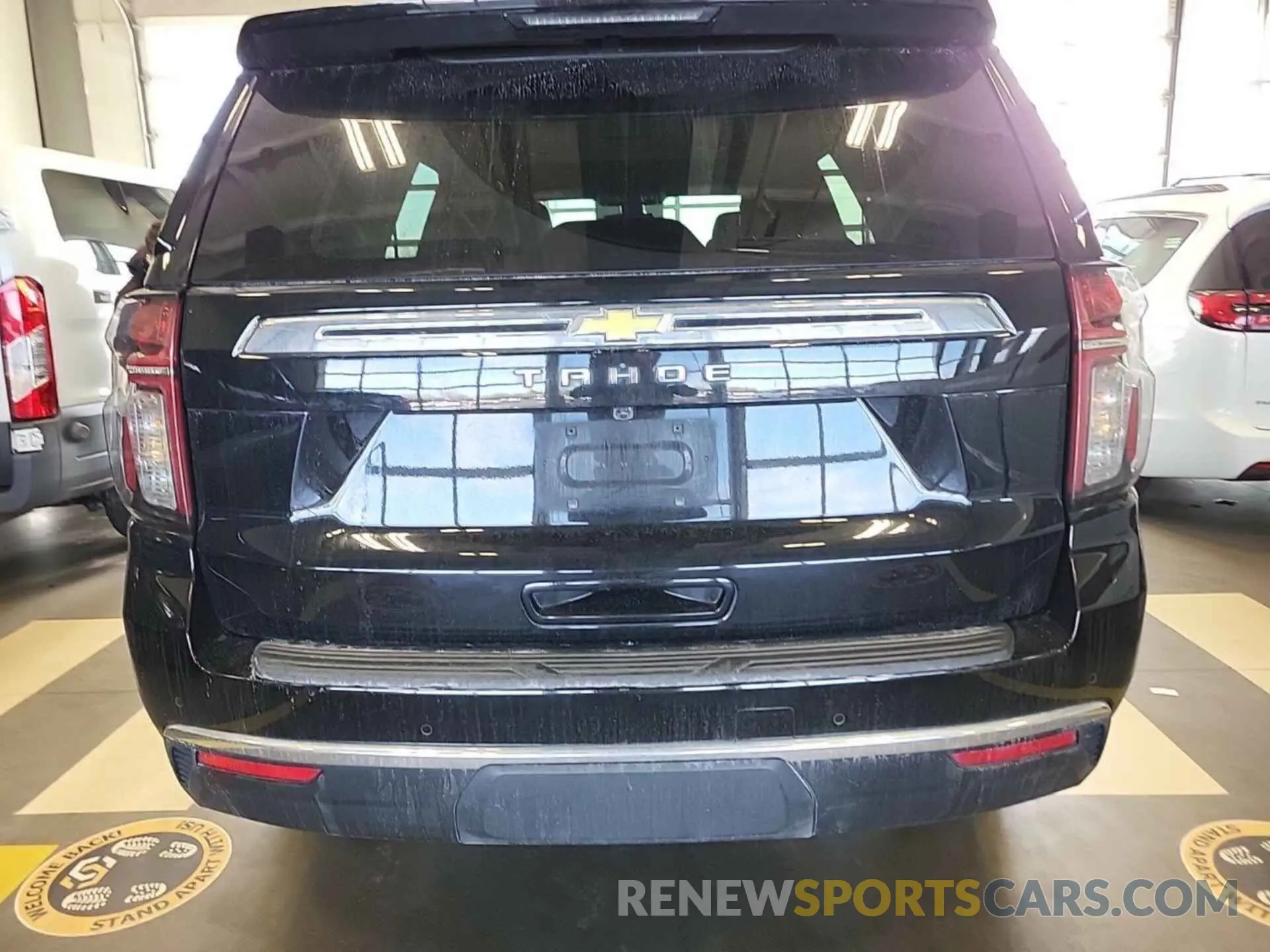 19 fotografías del automóvil dañado 1GNSKMKD9MR294419 CHEVROLET TAHOE 2021